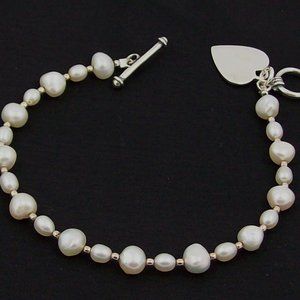 QVC Jewelry - Pearl Toggle Bracelet w/Heart Charm QVC Jewelry - Pearl Toggle Bracelet w/Heart Charm